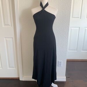 𝅺David Meister black halter body fit maxi dress